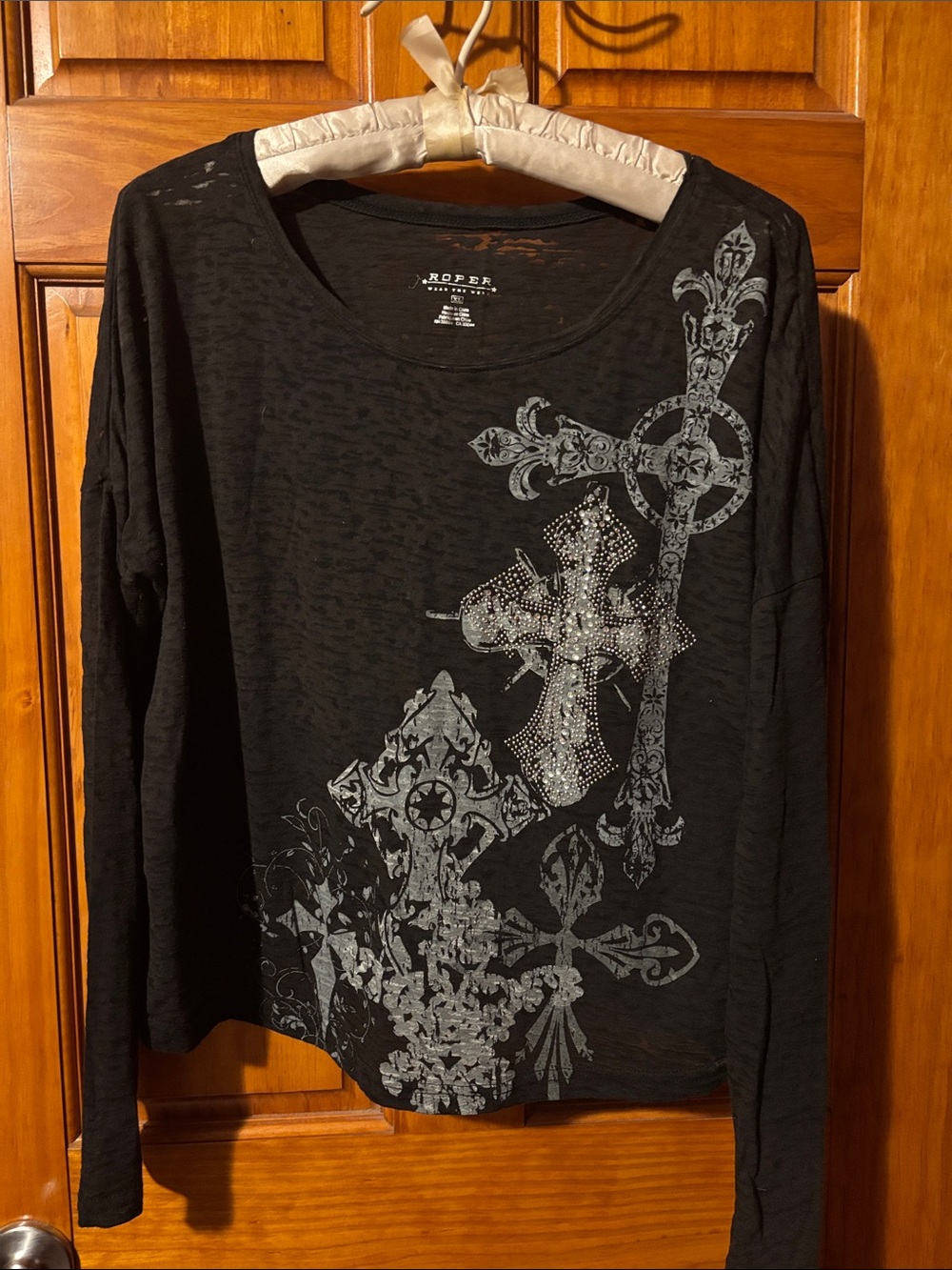 Roper Black Long-Sleeve Top with Silver Cross Graphic